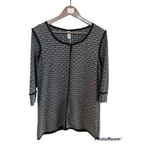 #9 Thomas & Olivia Black & White Top. Sz. M